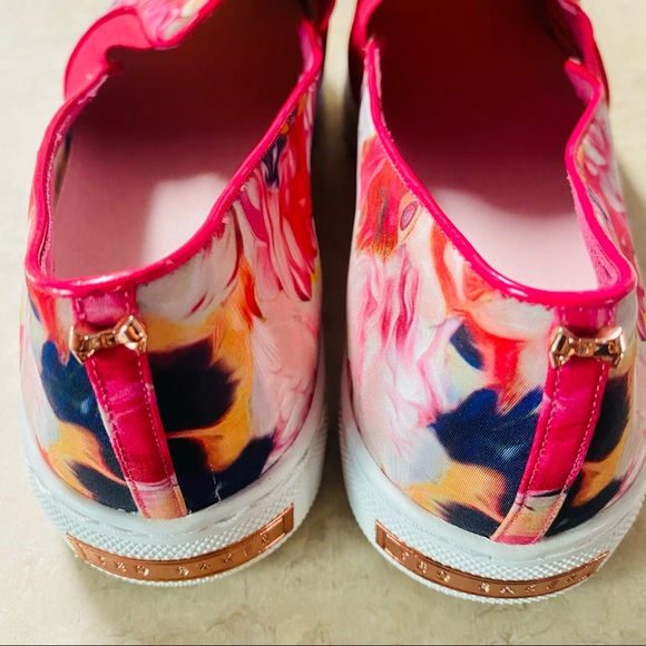 Ted Baker Thfia Pink Floral Pointy Toe Sneakers - Picture 6 of 7
